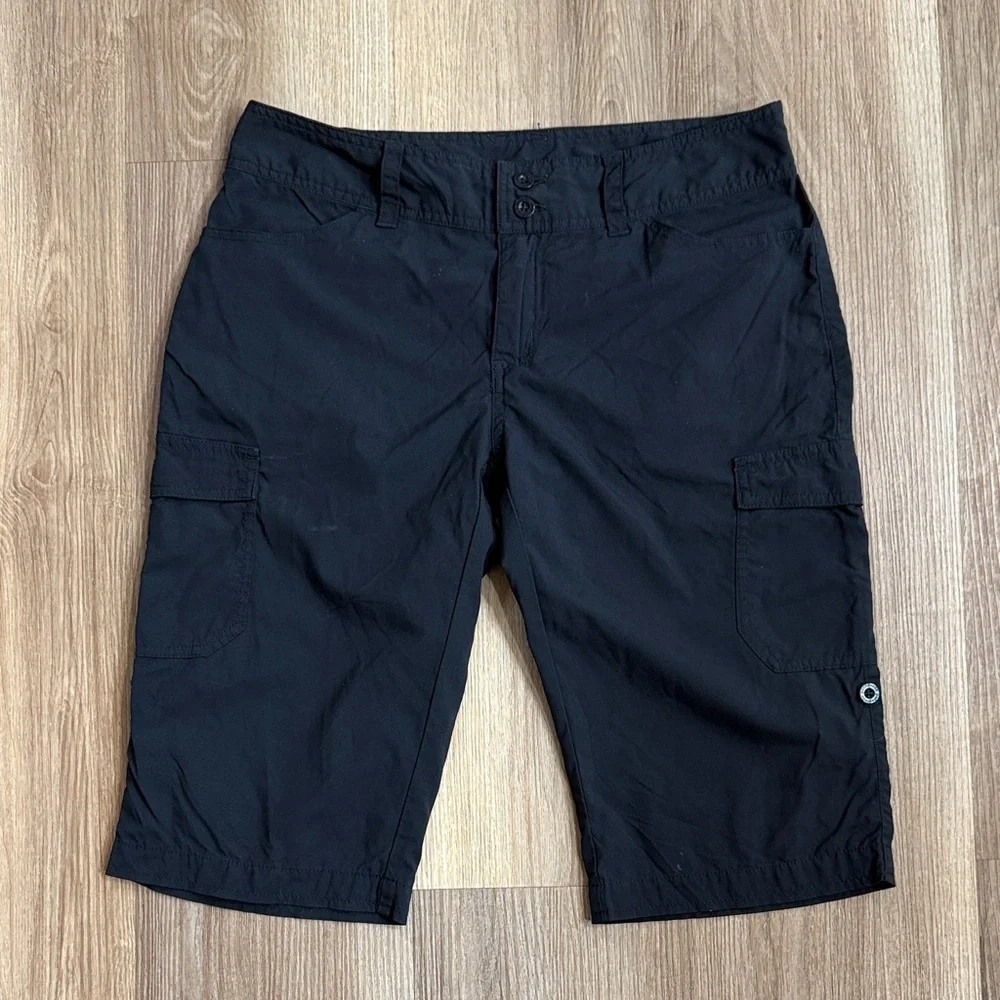 Patagonia Solimar Black Cargo Long Shorts in Nylon Outdoor Lightweight Size 2